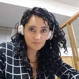 Monica avatar