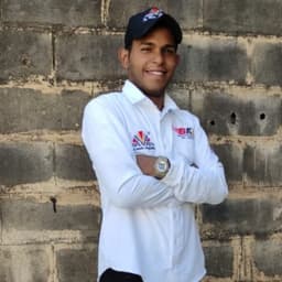 Luis avatar