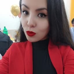 Nicole avatar