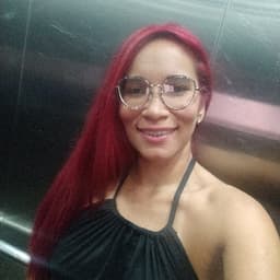 Nicole avatar