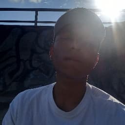 Luis avatar