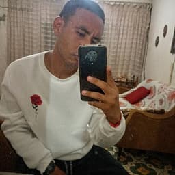 Adrián avatar