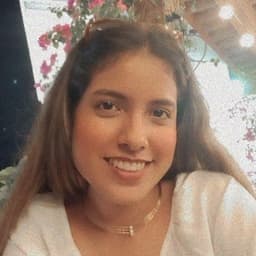 María avatar