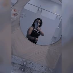 Adriana avatar