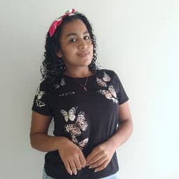 Laura avatar