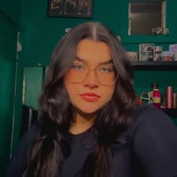 María avatar