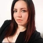 Mónica avatar