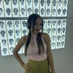 Lizaury avatar