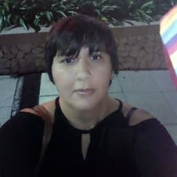 Mónica avatar