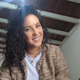 Karlyn avatar