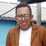 Luis avatar