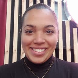 María avatar