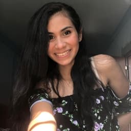 María avatar