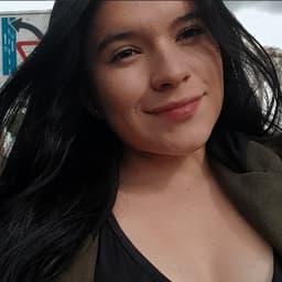 María avatar