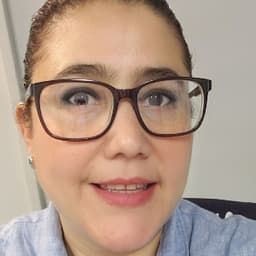 María avatar