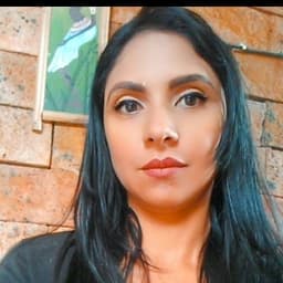 María avatar