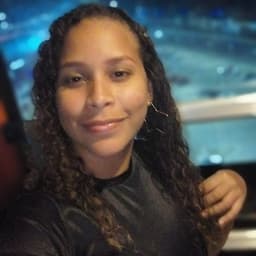 Paola avatar