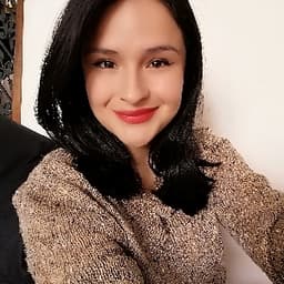 Paola avatar