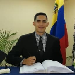 Julio avatar