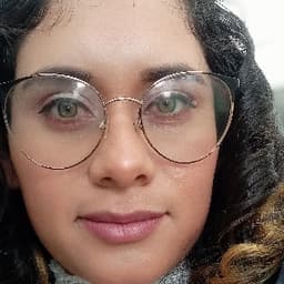 María avatar