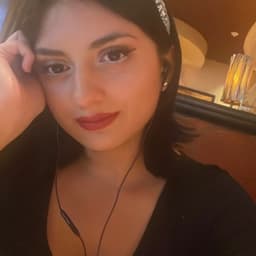 Paola avatar