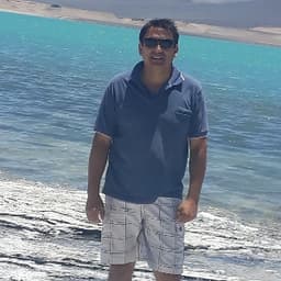 Julio avatar