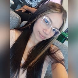 María avatar