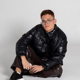 apple.com avatar