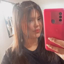 María avatar