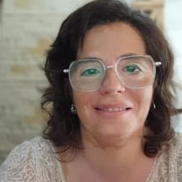 María avatar