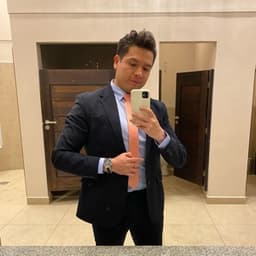 Mauricio avatar