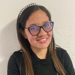 María avatar