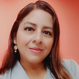 Mónica avatar