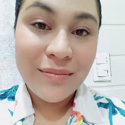 Jhoselit avatar