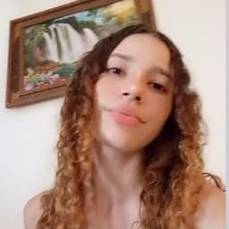 Laura avatar