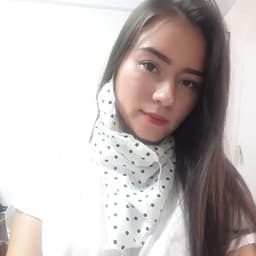 Claudia avatar