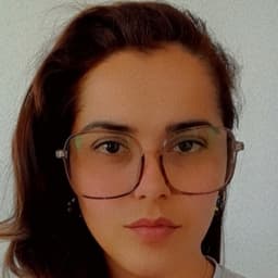 Paola avatar