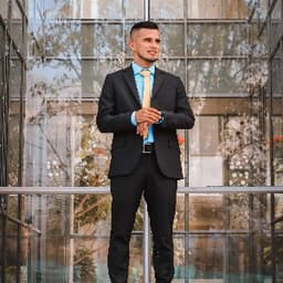Cristian avatar
