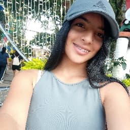 Daniela avatar