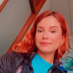 Cinthya avatar