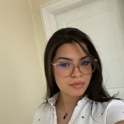 Valeria avatar