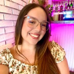 Valeria avatar