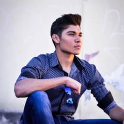 Mauricio avatar