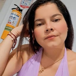 Yeniffer avatar