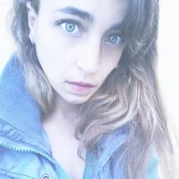 Luciana avatar