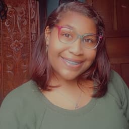 Shaina avatar