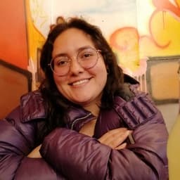 Mónica avatar