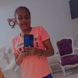 Paola avatar