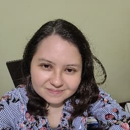 Romina avatar