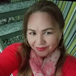 Lorena avatar
